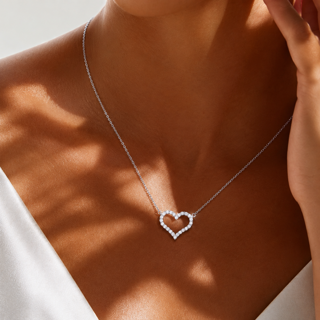 Eternal Heart Moissanite Necklace