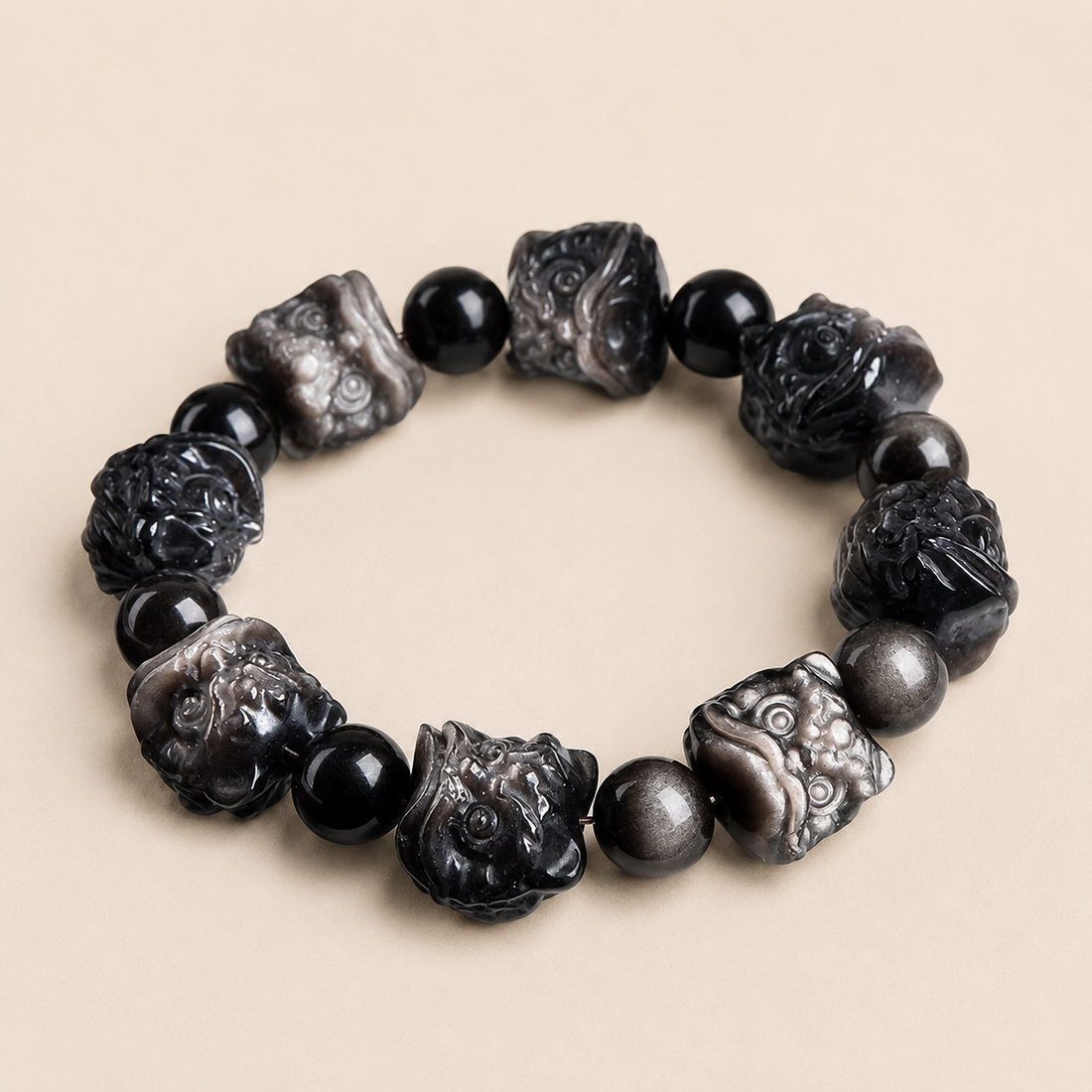 De Lumen Lion's Guardian natural crystal bracelet